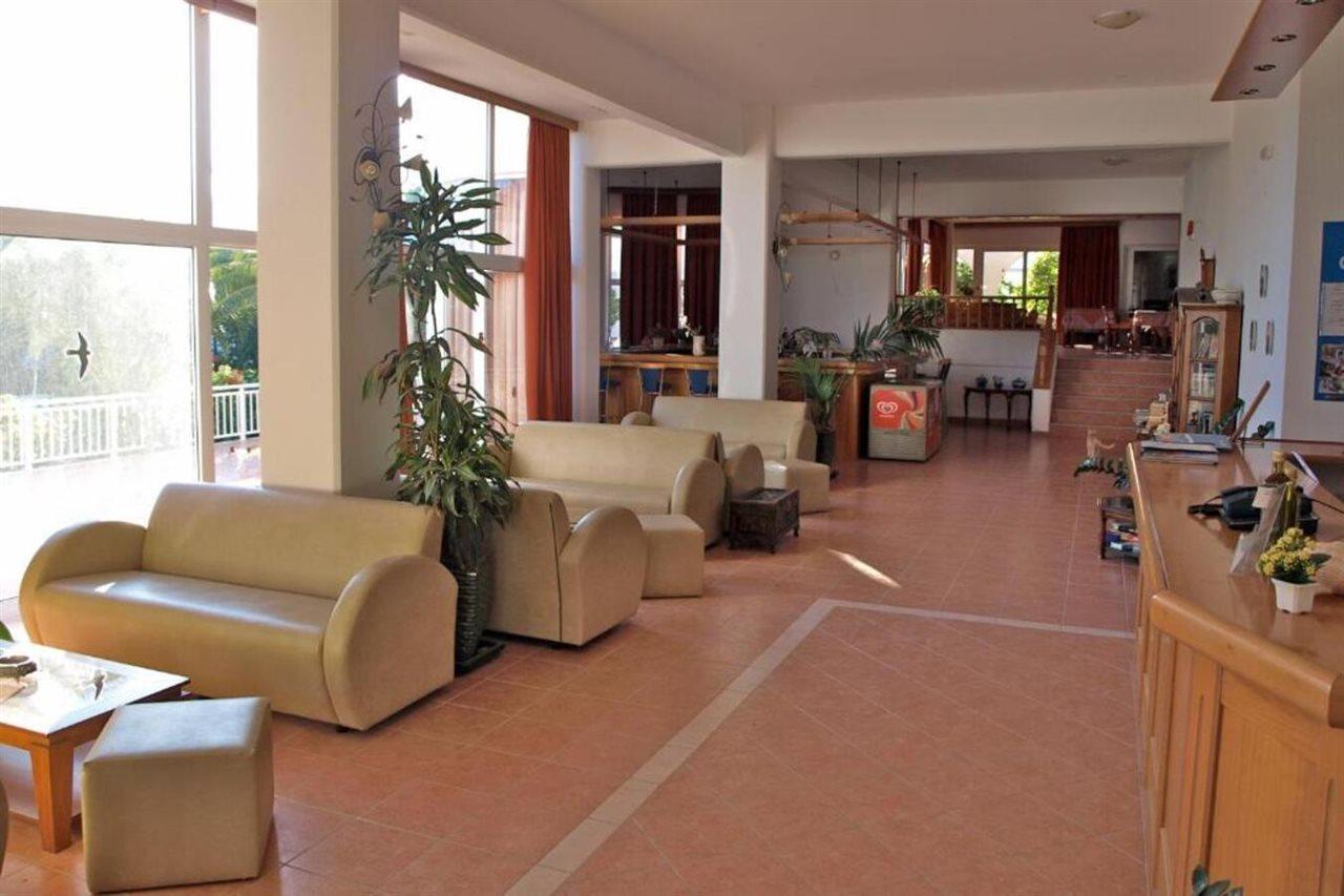 Eristos Beach Hotel Megalon Chorion  Exterior photo